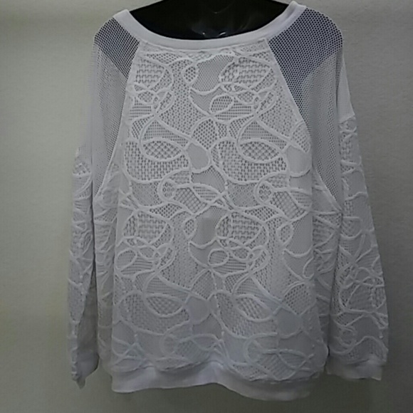 Skye's The Limit XL Off White Crochet Top - Picture 4 of 4